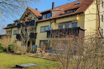 Top! Große, bezugsfreie, helle 3-Zimmer-ETW mit Balkon und Stellplatz in Altdorf bei Nürnberg!