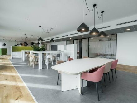 Zugang zu professionellen Coworking-Bereichen in Regus Unternehmerstadt