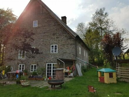 Rarität im Oberbergischen - Haus mit 3000 m2 Grundstück zu verkaufen, Freiberufler, 2 Generationen Verkauf gegen Gebot