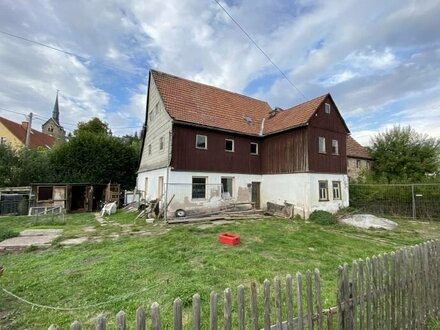 Nur 13km bis Zwickau & 36km bis Chemnitz! Einfamilienhaus zum Sanieren mit Bauland!