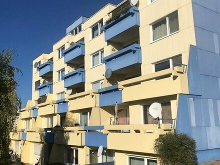 Schöne Wohnung mit großem Balkon