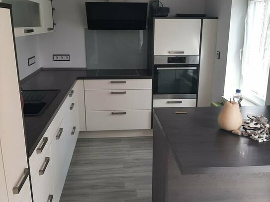 Schönes frisch renoviertes Einfamilienhaus mit hochwertiger Einbauküche und modernem Bad in OT von Bad Gandersheim zu v…