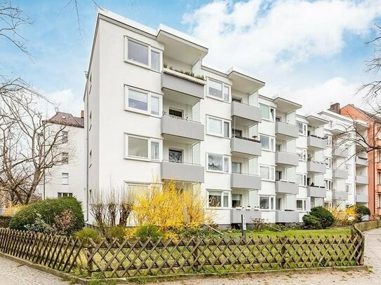 Gepflegte 2,5-Zimmer-Wohnung mit Wohnrecht nahe Schloßstraße