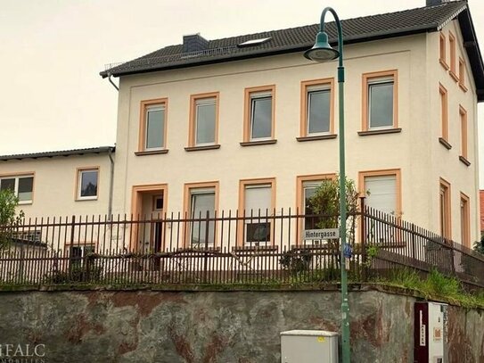 Mehrfamilienhaus mit vier Mietwohnungen