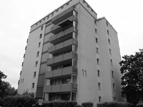 Wohnung mit Balkon und Tiefgaragenstellplatz in Mainz-Kostheim!