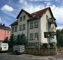 Klasse 2,5-Zimmer-Wohnung in ruhiger und grüner Lage!