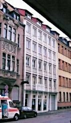 Modernisierte 5-Zimmer-Dachgeschosswohnung in Saarbrücken (St. Johann). 5 Min zur City, 15 Min zur Uni