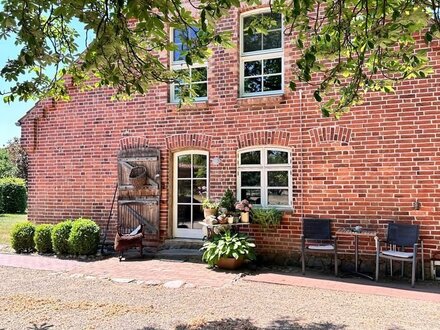 Wohnhaus Haus Karft Nebengelass Pferde Tierhaltung Fachwerk Schalsee