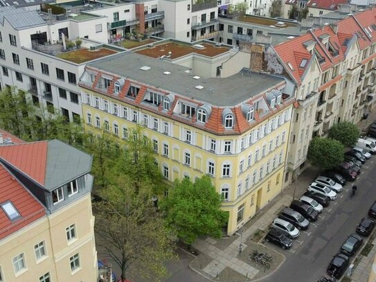 Bezugsfrei ab Juli 2025: Schöne 3-Zi-Altbau mit Balkon am Mauerpark