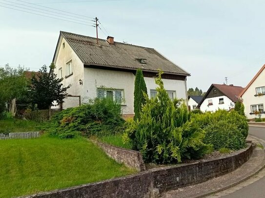 Einfamilienhaus in Schmelz-Limbach im Bieterverfahren zu verkaufen!