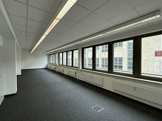 5,90 € pro m² - Büroeinheit mit ca. 520 m² in direkter Innenstadtlage von Saarbrücken zu vermieten