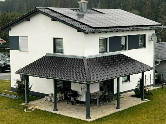 Wir errichten auf Ihrem Grundstück in Massivbauweise: Einfamilienhaus mit Satteldach für die junge Familie in Oberschne…