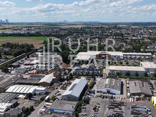 Lagerhalle in bester Lage von Pulheim | direkt an der A1 | 2 Rampen | 1 ebenerdiges Tor