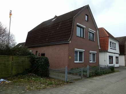 Delmenhorst - Syker Straße - freist. Einfamilienhaus - Altbau - drei Garagen und Stellplatz - Garten - Keller - Werksta…