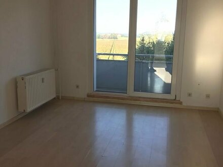 Schöne 2-Zimmer-Wohnung mit Balkon