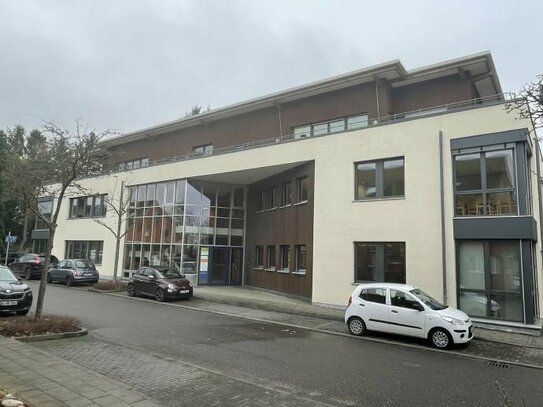 Abgeschlossene Bürofläche in moderner Bürogemeinschaft in Aachen-Brand