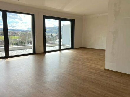 Neubau & Erstbezug / 2,5 Zimmer-Etagenwohnung mit Ausblick