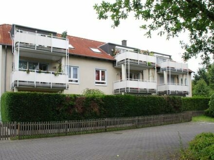 Schöne 2 1/2 Raum Wohnung mit großzügiger Terrasse