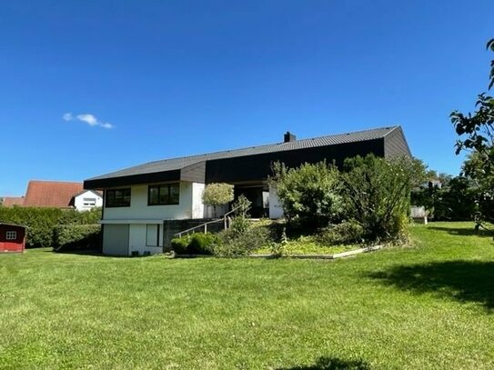 1 Fam.- Bungalow mit ELW und Bauplatz in herrlicher Alleinlage von Rottweil-Altstadt