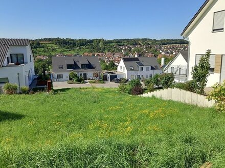 "Wohnen ist nicht nur ein Ort - es ist auch ein Gefühl". Moderne DHH. Ruhig & sonnig für die Familie