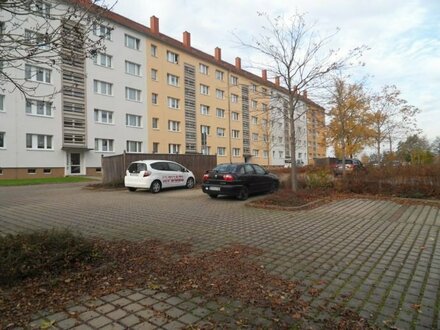 Schöne Drei-Raum-Wohnung in ruhiger Lage Chemnitz-Neukirchen zu vermieten