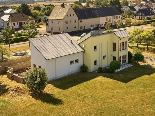 Einfamilienhaus mit Stall bei Wittlich