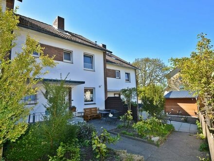 Reihenmittelhaus in ruhiger Wohnlage, fußläufig ins Zentrum - perfekt für Familien