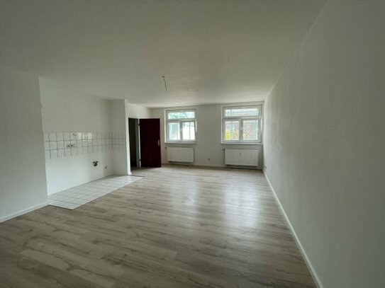 Schöne 1-Raum-Wohnung mit Fahrstuhl in Annaberg-Buchholz im Stadtteil Buchholz zu vermieten!