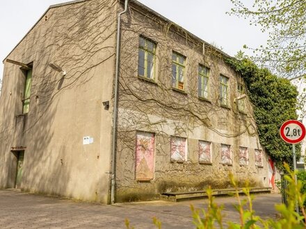 Exclusiv! Altes Mühlengebäude über der Krückau für individuellen Ausbau