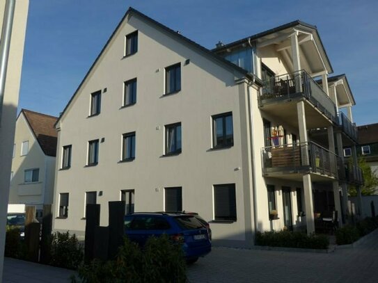 Kösching-Zentrum 3 ZKB Wohnung mit Dachstudio und großem Balkon