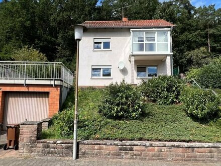 Schönes Einfamilienhaus mit tollem Blick über Waldfischbach-Burgalben