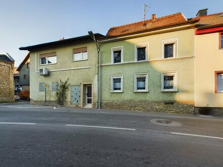 Zweifache Wohnfreude in Bubenheim - Großes Haus mit zwei Einheiten zu verkaufen!