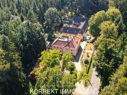 Vergangenheit trifft Moderne: Exklusives Landhaus (Denkmal) im Süden von Dresden (nur ca. 12 km bis zur Stadtgrenze)