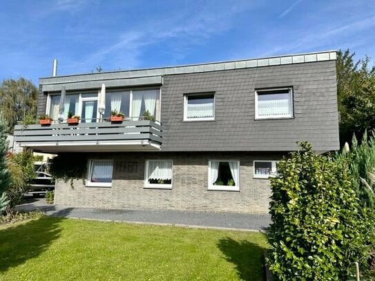 Modernes, freistehendes Haus mit vielfältigen Nutzungsmöglichkeiten in top Wohnlage von Wegberg!!