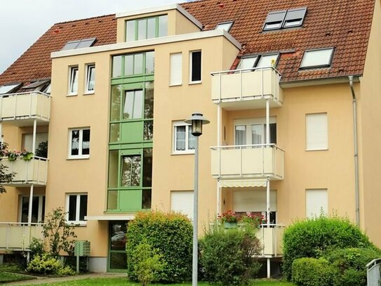 ** mit Balkon ** 3 Zimmer Eigentumswohnung in gefragter Wohnlage von Werdau zu verkaufen!
