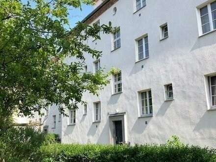 FREI WERDENDE HÜBSCHE SINGLE WOHNUNG ZUM KAUF!