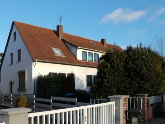 Idyllisch gelegenes 1-2 Familienhaus mit Terrasse, Garten, Do.-Garage und Stellplätzen, in ruhiger Lage von St.Ingbert-…