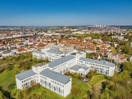 Moderne Büroetage im Grünen