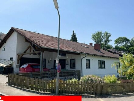 Großzügiges Einfamilienhaus mit Garage und Carport in Au/ Hallertau