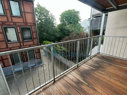 Sanierte Maisonette-Wohnung mit Balkon zu vermieten