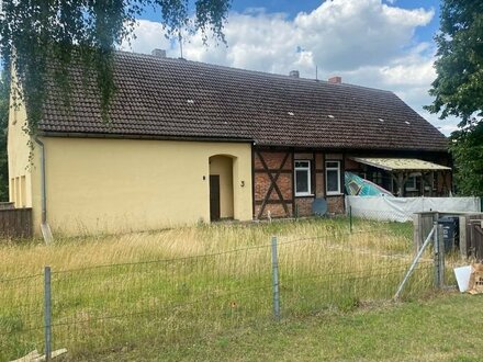 Teilsaniertes Doppelhaus in Angerode