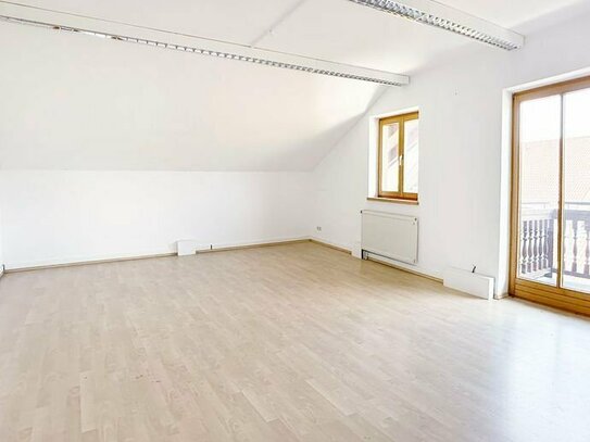 120 m2 große Büro / Praxis / Fertigungsflächen mit 4 Räumen in Prien Siggenham