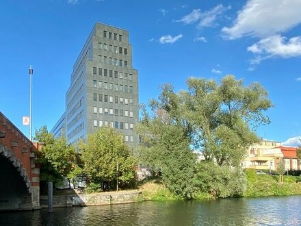 Büros auf der Spreeinsel in Berlin