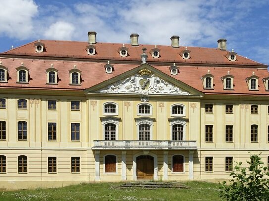 Wohnen im Schloss Wachau - 3 Raumwohnung mit hochwertiger Ausstattung