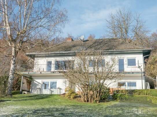 Einfamilienhaus mit einzigartigem Fernblick in Glashütten-Schloßborn