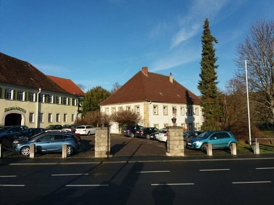 Verwaltungsräume / Praxisräume mit ausreichend Parkplätzen