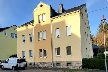 Solide Kapitalanlage - Mehrfamilienhaus in Lauter