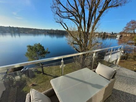 Wassergrundstück mit eigenen See-/Badezugang/ Exklusives Penthouse / Möbliert / Erstbezug / 100 m² Dachterrasse / Klima…