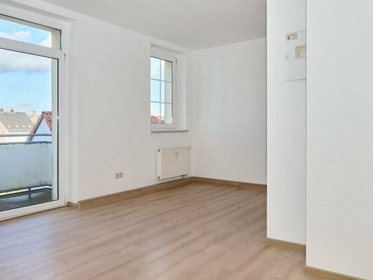 Provisionsfreie 2-Raumwohnung im 2.Obergeschoss mit Balkon zu vermieten !!!