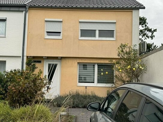 Reduziert! Familienfreundliches Einfamilienhaus in schöner Lage von Mönchengladbach-Windberg